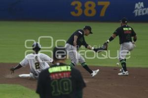 BÉISBOL . PERICOS VS LEONES