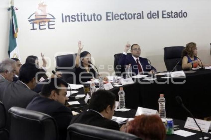 SESIÓN IEE