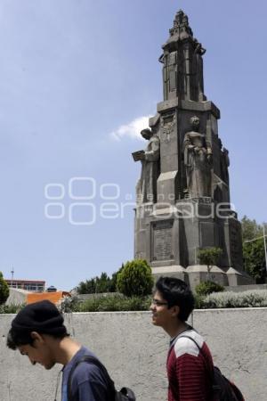 MONUMENTO FUNDADORES DE PUEBLA