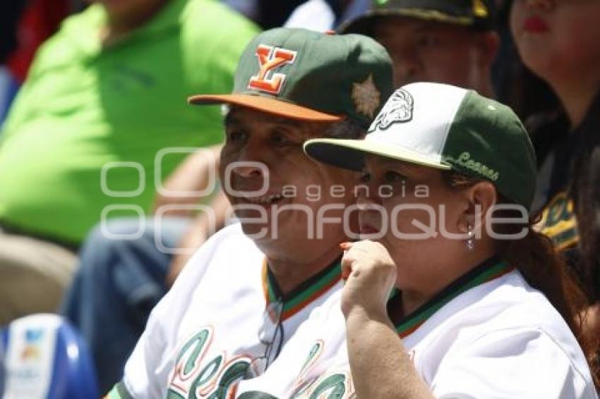 BÉISBOL . PERICOS VS LEONES