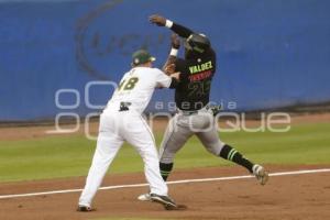 BÉISBOL . PERICOS VS LEONES