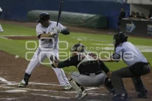 BÉISBOL . PERICOS VS LEONES