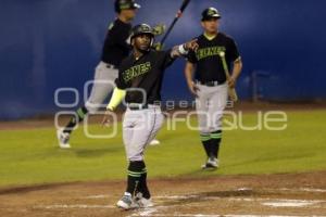 BÉISBOL . PERICOS VS LEONES