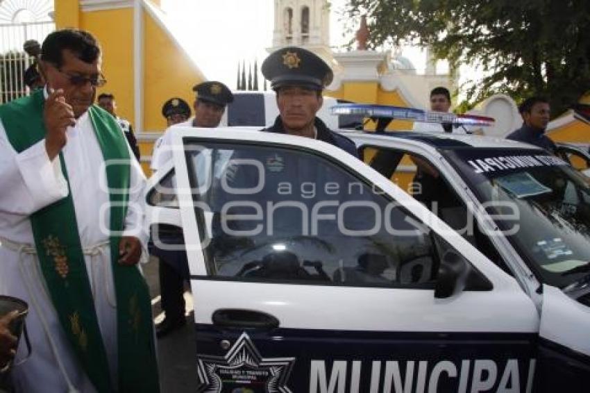 ENTREGA DE PATRULLAS . ACATLÁN