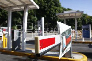 ESTACIONAMIENTOS