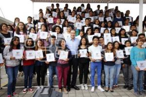 REHABILITACIÓN DE ESPACIOS EDUCATIVOS . RMV