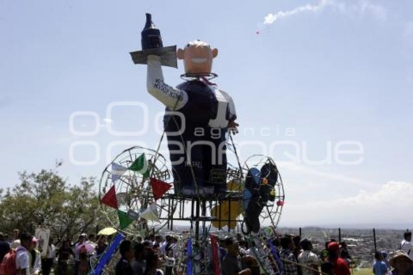 CHOLULA . QUEMA DE PANZONES