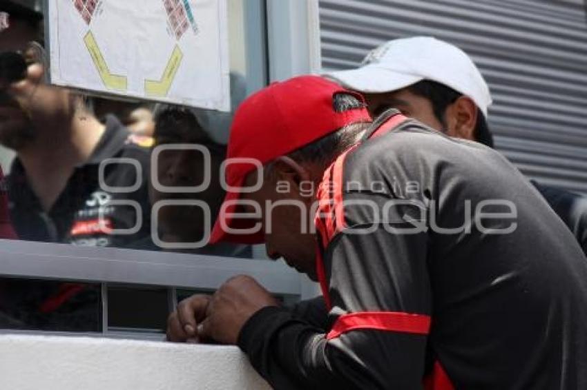 BÉISBOL . VENTA DE BOLETOS