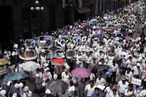 MARCHA DEL FRENTE NACIONAL POR LA FAMILIA