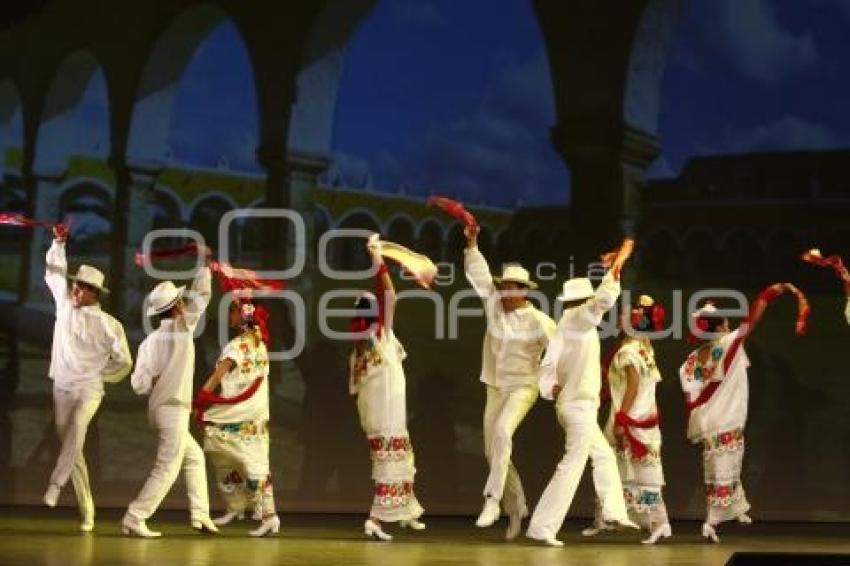 MEXICANERÍAS . BALLET FOLKLÓRICO