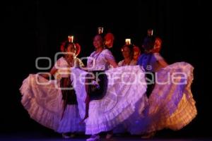 MEXICANERÍAS . BALLET FOLKLÓRICO