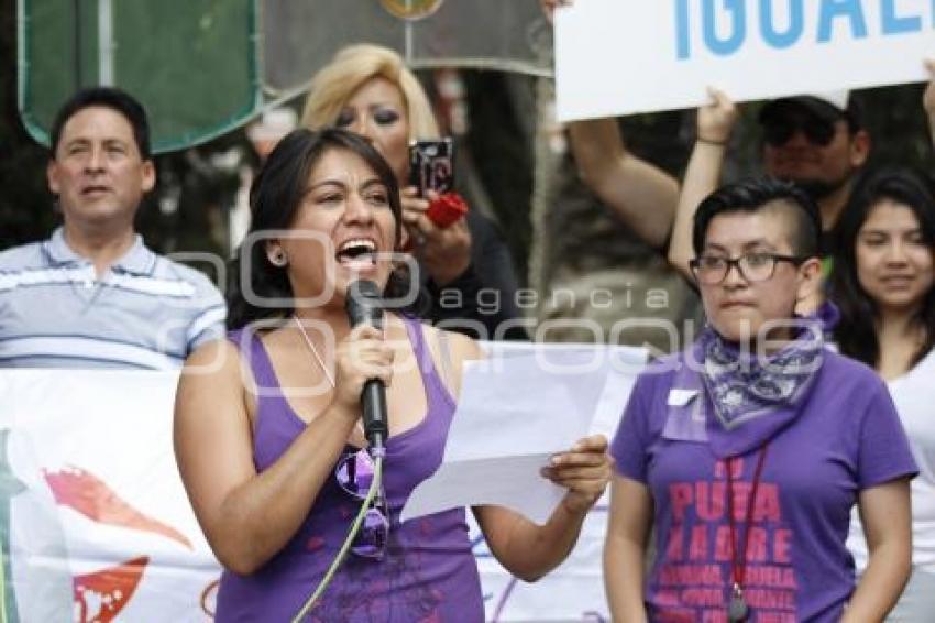 MARCHA GAY