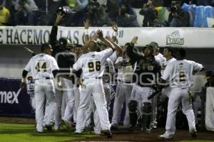 SERIE DEL REY . PERICOS VS TOROS