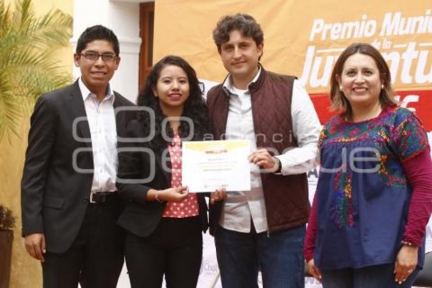 PREMIO MUNICIPAL DE LA JUVENTUD . CHOLULA