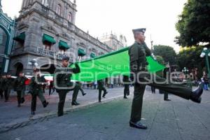 CEREMONIA DE IZAMIENTO DE BANDERA