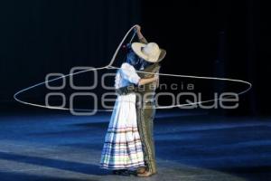 BALLET FOLKLÓRICO DE AMALIA HERNÁNDEZ