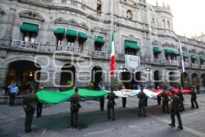 CEREMONIA DE IZAMIENTO DE BANDERA