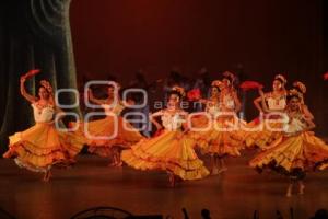 BALLET FOLKLÓRICO DE AMALIA HERNÁNDEZ