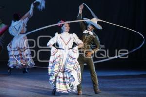 BALLET FOLKLÓRICO DE AMALIA HERNÁNDEZ