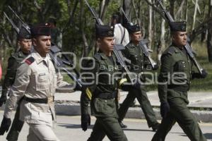 ENSAYO DESFILE 25 ZONA MILITAR