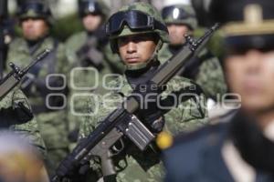 ENSAYO DESFILE 25 ZONA MILITAR