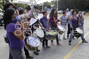 MANIFESTACIÓN CONTRA EL FEMINICIDIO