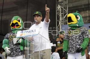 DESFILE PERICOS CAMPEONES LMB