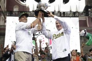 DESFILE PERICOS CAMPEONES LMB