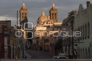 CALLES VACÍAS