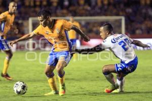 FÚTBOL . TIGRES VS CLUB PUEBLA