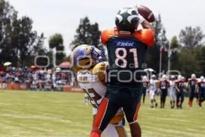 FÚTBOL AMERICANO . AZTECAS UDLAP VS TIGRES UANL