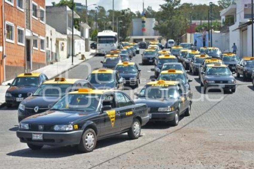 CONSEJO TAXISTA . CARAVANA