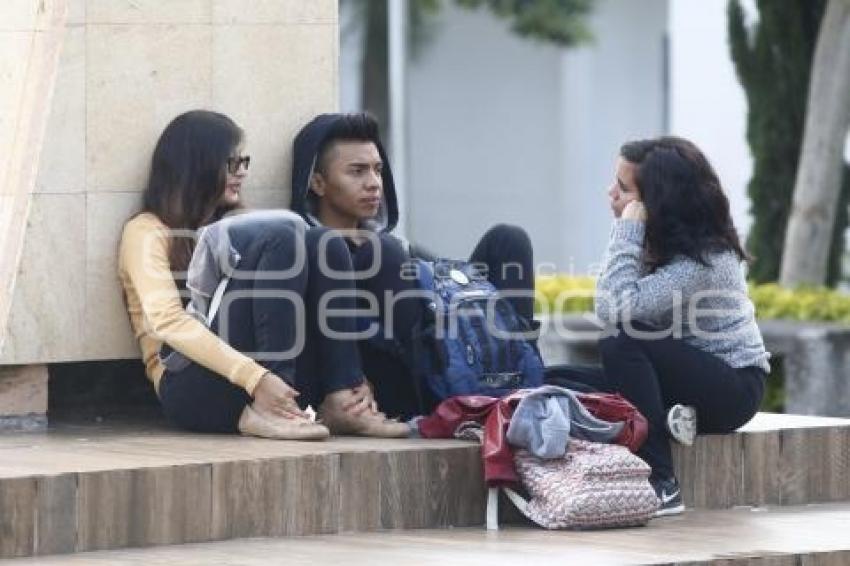 BUAP . UNIVERSITARIOS