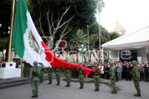 IZAMIENTO DE BANDERA