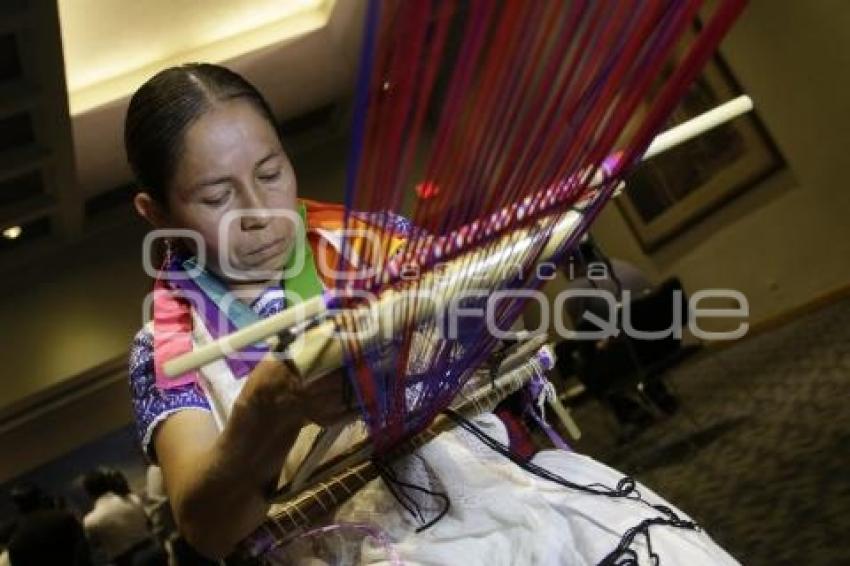 CUETZALAN. FERIA DEL CAFÉ Y DEL HUIPIL