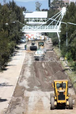 PAVIMENTACIÓN . BULEVAR DEL NIÑO POBLANO