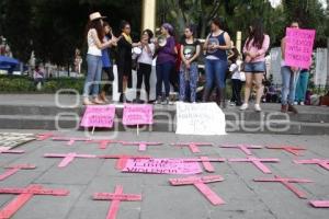 MANIFESTACIÓN CONTRA FEMINICIDIOS