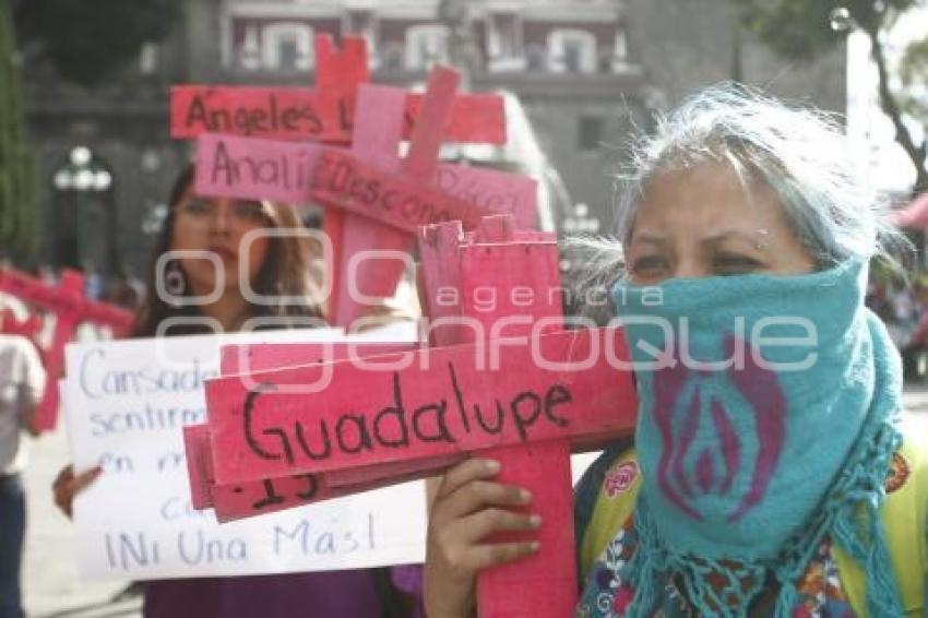 MANIFESTACIÓN CONTRA FEMINICIDIOS