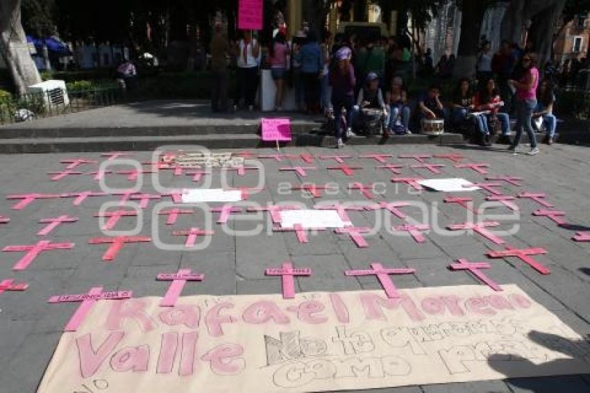 MANIFESTACIÓN CONTRA FEMINICIDIOS