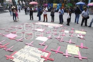 MANIFESTACIÓN CONTRA FEMINICIDIOS