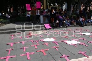 MANIFESTACIÓN CONTRA FEMINICIDIOS