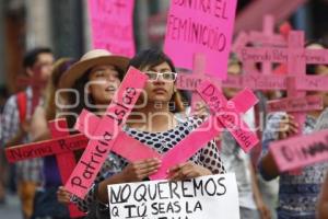 MANIFESTACIÓN CONTRA FEMINICIDIOS