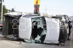 VOLCADURA EN SAN MARTIN TEXMELUCAN