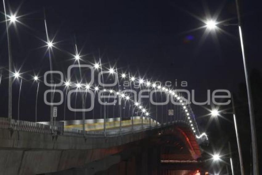 SEGUNDO PISO AUTOPISTA . LUMINARIAS