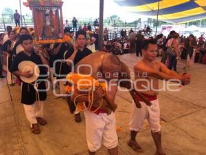 FESTIVAL DEL MOLE DE CADERAS