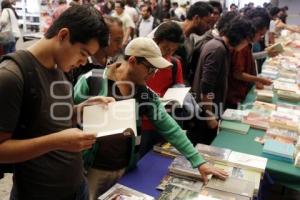 PRIMERA FERIA DEL LECTOR