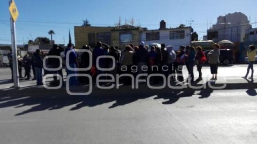 MANIFESTACIÓN VECINOS . ESTEBAN DE ANTUÑANO