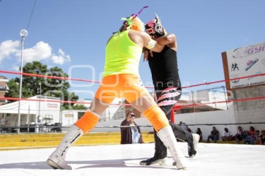 FUNCIÓN DE LUCHA LIBRE