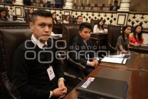 PARLAMENTO JUVENIL