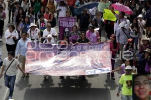 MARCHA CONTRA FEMINICIDIOS